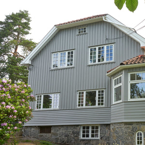 Utomhus färgprov i kulören Nordsjö Classy Grey